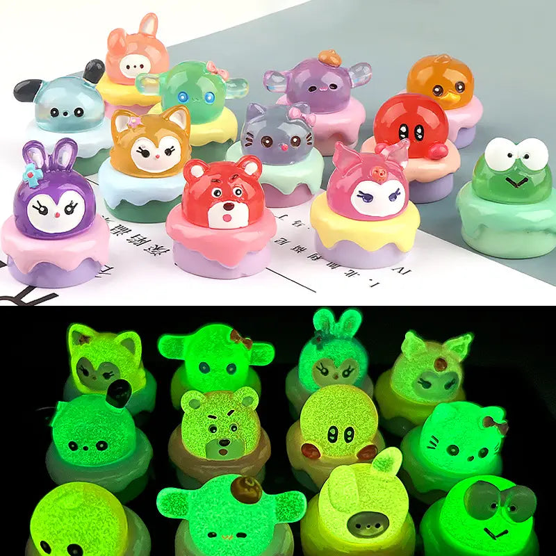 【C12】40%OFF-Luminous Sanrio Cake Party-Blind Bag Series