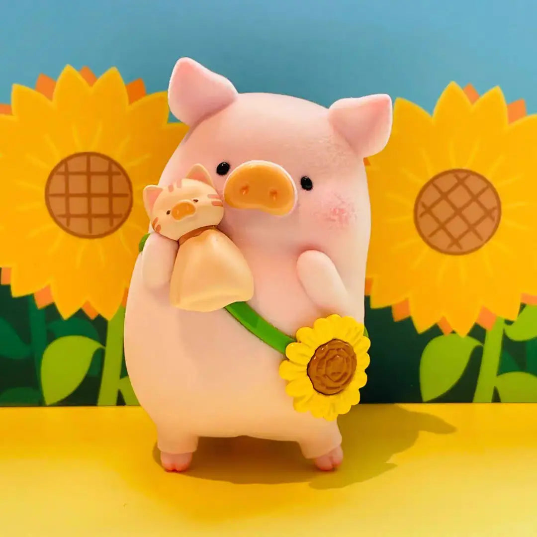 52TOYS-LULU The Piggy Travel Series Blind Box