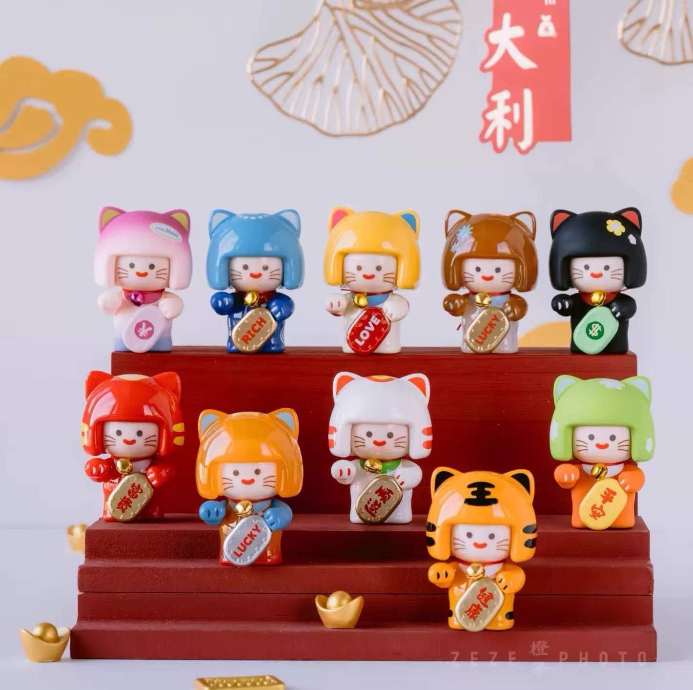 MINI Mag Lucky Meow  Series Blind Box