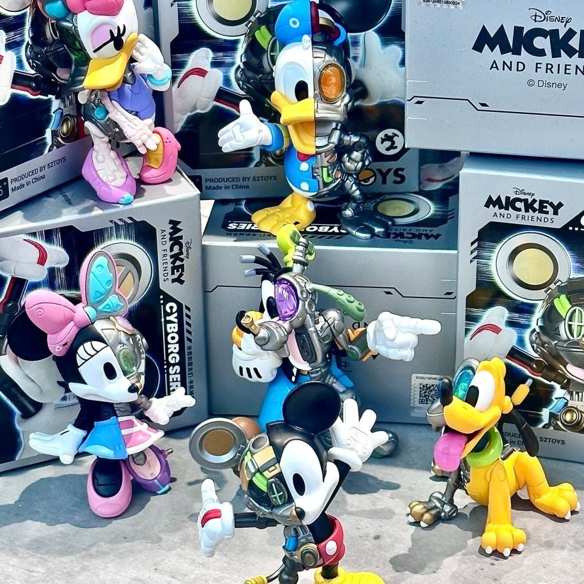 52Toyes-Mickey And Friends —Semi-Mechanical Series  Blind Box